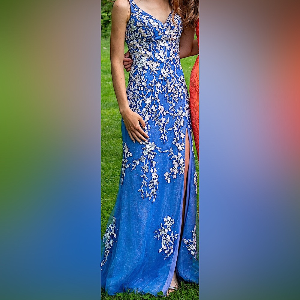 Blue prom dress